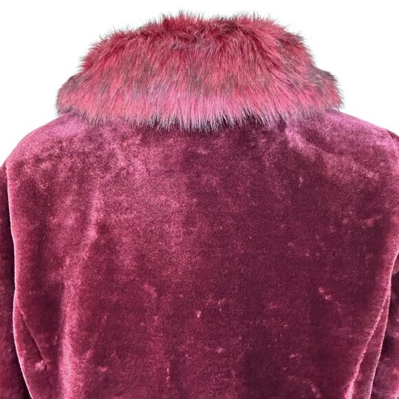 Dennis Basso Velour Faux Fur Coat Coquette Glam Small Red Cozy Goth Holiday Cozy - Picture 5 of 13